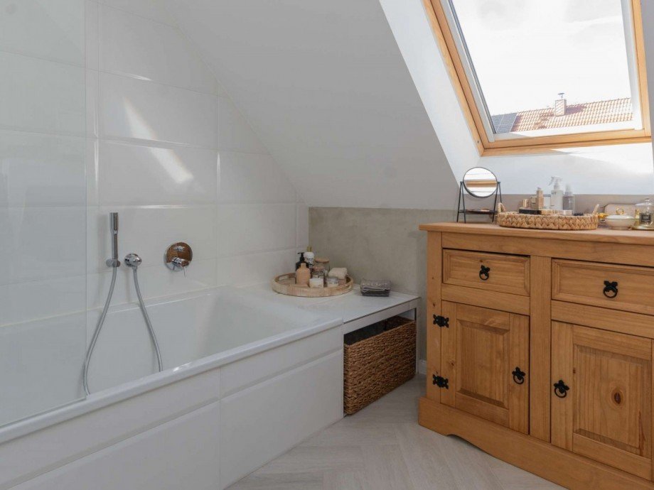 Badezimmer OG Doppelhaush�lfte Oststeinbek
