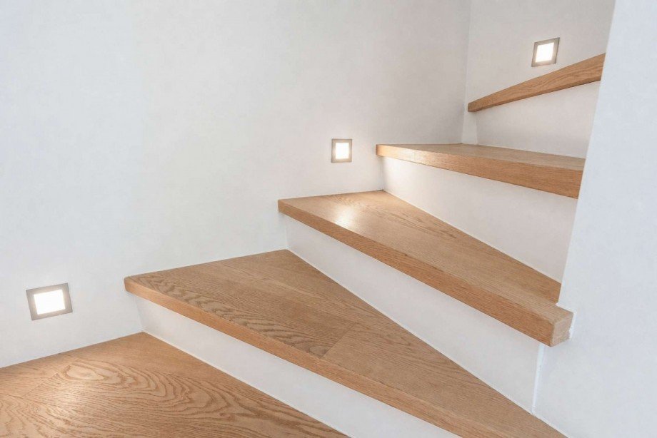 Beleuchtete Treppe Einfamilienhaus Hamburg