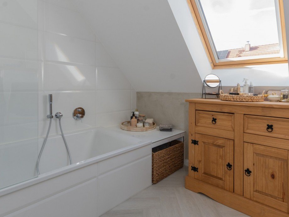 Badezimmer OG Doppelhaush�lfte Oststeinbek