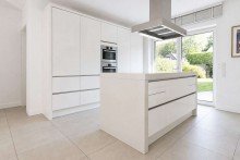 K�che Modernes A+ Einfamilienhaus Hamburg-Wellingsb�ttel Alstertal